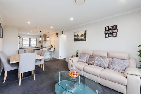 Photo of property in 6 Varsity Heights, Fitzherbert, Palmerston North, 4410