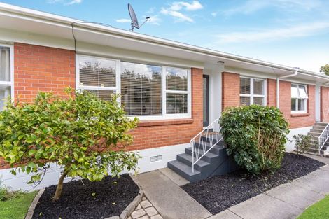 Photo of property in 3/109 Ocean View Road, Hillcrest, Auckland, 0627