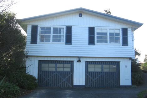 Photo of property in 28 Caesars Place, Churton Park, Wellington, 6037