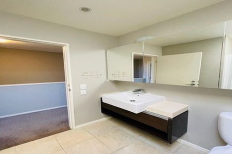 Photo of property in 1/47 Haven Drive, East Tamaki, Auckland, 2013