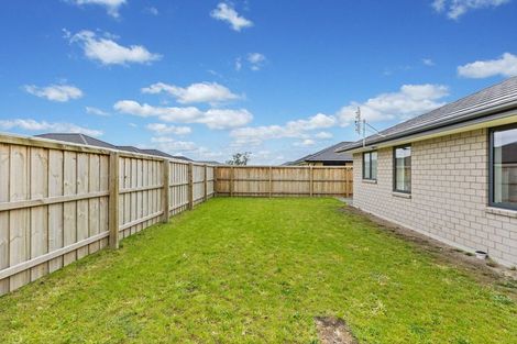 Photo of property in 175 Faringdon Boulevard, Rolleston, 7615