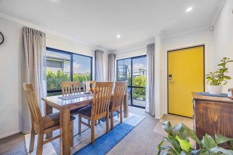 Photo of property in 97 Schoolside Road, Kumeu, 0810