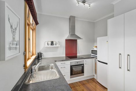 Photo of property in 7 Chelwood Street, Takaro, Palmerston North, 4412