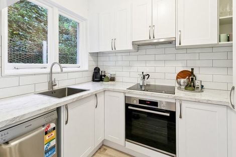 Photo of property in 3/31 Homebush Road, Khandallah, Wellington, 6035