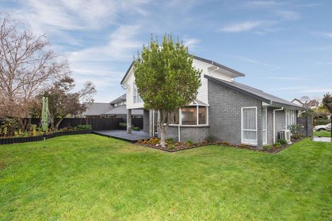 Photo of property in 22 Saint Pauls Place, Burwood, Christchurch, 8083