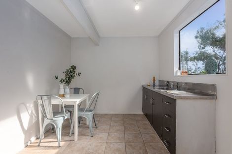 Photo of property in 14 Staysail Place, Whitby, Porirua, 5024