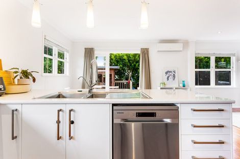 Photo of property in 105b Matipo Road, Te Atatu Peninsula, Auckland, 0610