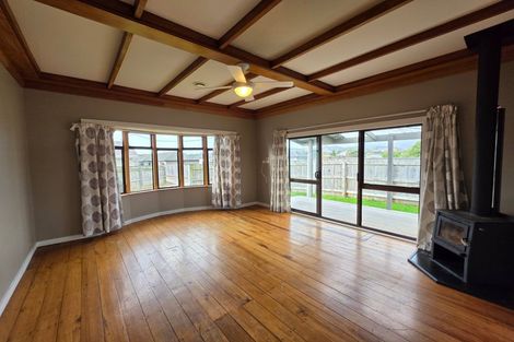 Photo of property in 12 Dal Din Drive, Otaki, 5512