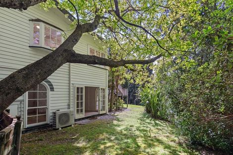 Photo of property in 2/161 Hinemoa Street, Birkenhead, Auckland, 0626