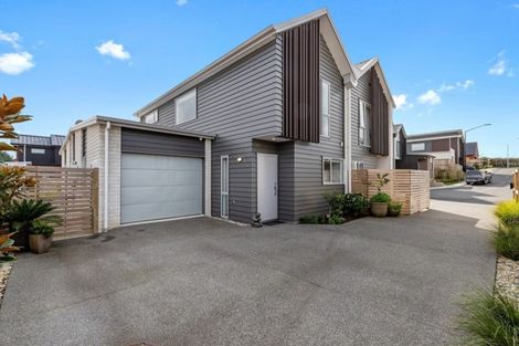 Photo of property in 16 Springside Court, Huntington, Hamilton, 3210