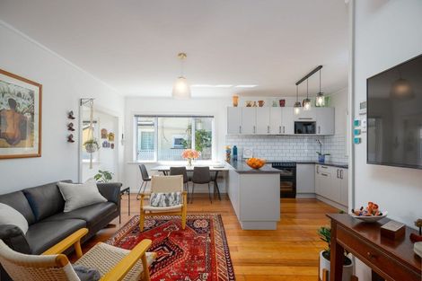Photo of property in 17 Tasman Street, The Wood, Nelson, 7010