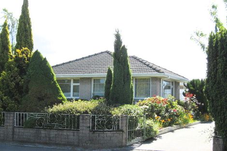Photo of property in 27 Tintern Avenue, Avonhead, Christchurch, 8042