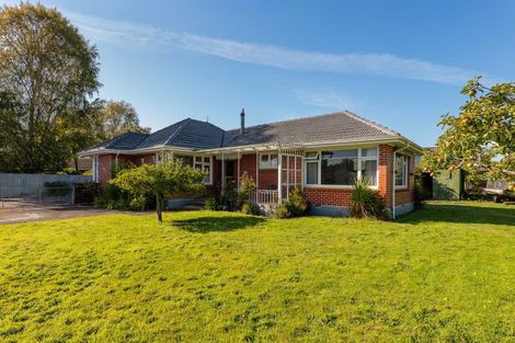 Photo of property in 35b Winters Road, Redwood, Christchurch, 8051