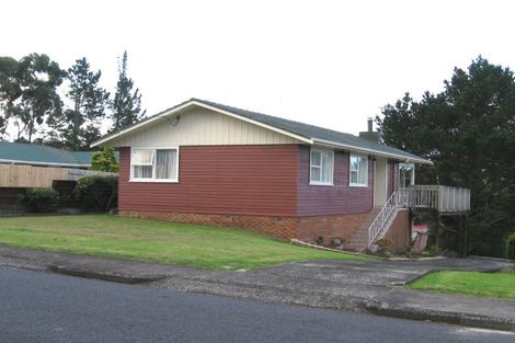 Photo of property in 37 Mcclintock Road, Massey, Auckland, 0614