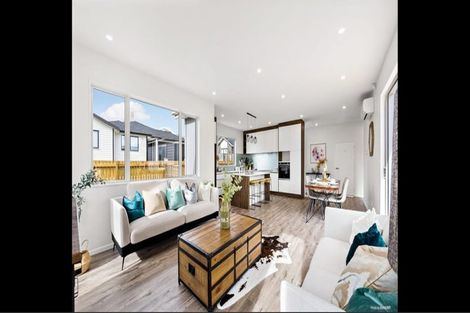 Photo of property in 3 Franheim Crescent, Orewa, 0931