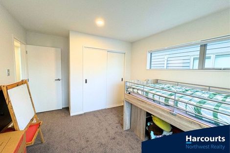 Photo of property in 13 Houhora Street, Westgate, Auckland, 0814