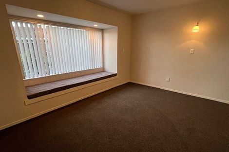 Photo of property in 1 Evelyn Road, Cockle Bay, Auckland, 2014