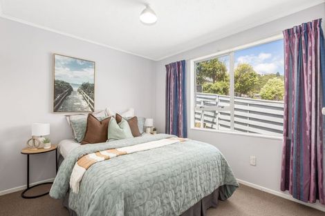 Photo of property in 30 Staithes Drive North, Whitby, Porirua, 5024