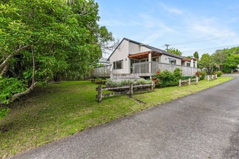 Photo of property in 90a Atkinson Road, Titirangi, Auckland, 0604