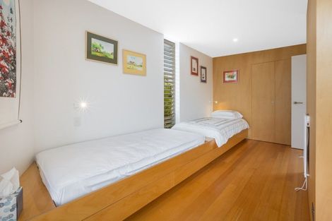 Photo of property in 31 Field Way, Waikanae Beach, Waikanae, 5036