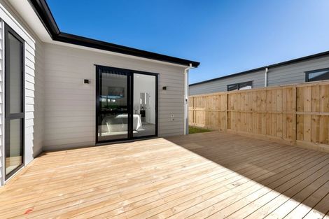 Photo of property in 8 Kobe Street, Karaka, 2580