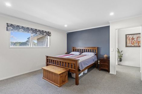 Photo of property in 17 Redwood Crescent, Hurdon, New Plymouth, 4310