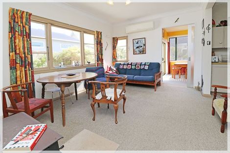 Photo of property in 26 Hall Place, Foxton Beach, Foxton, 4815