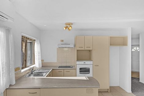 Photo of property in 11/169 Sturges Road, Henderson, Auckland, 0612