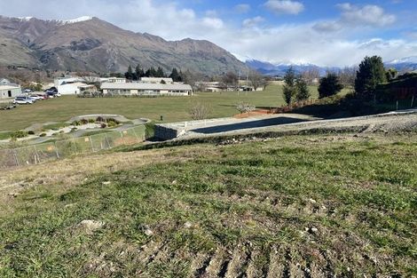 Photo of property in 46 Kings Drive, Wanaka, 9305