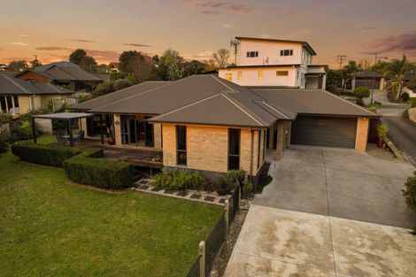 Photo of property in 13 Alford Place, Huntington, Hamilton, 3210