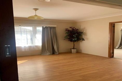 Photo of property in 44 Birdwood Avenue, Papatoetoe, Auckland, 2025