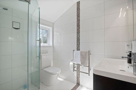 Photo of property in 12 Regia Close, Half Moon Bay, Auckland, 2012
