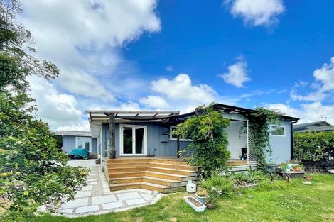 Photo of property in 132 Rata Street, Inglewood, 4330