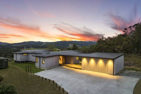 Photo of property in 46 Laika Avenue, Ti Point, Warkworth, 0985