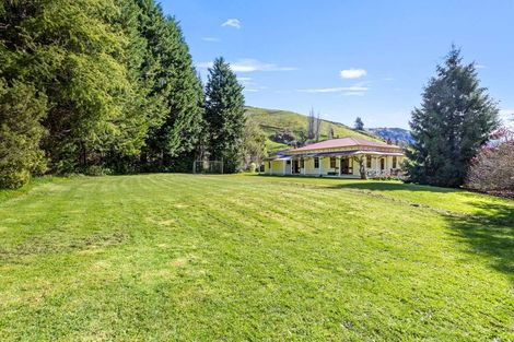 Photo of property in 1637 Dovedale Road, Thorpe, Wakefield, 7096