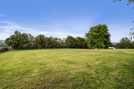 Photo of property in 11 Gracechurch Drive, Flat Bush, Auckland, 2016