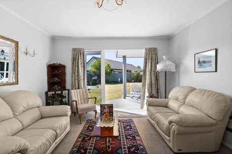 Photo of property in 3 Dules Walk, Taradale, Napier, 4112