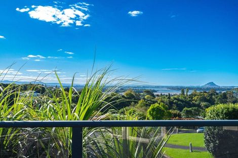Photo of property in 14r Estates Terrace, Welcome Bay, Tauranga, 3175