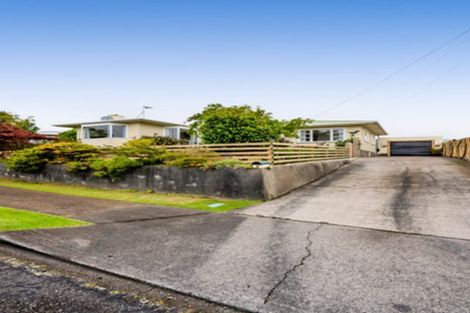 Photo of property in 5 Watene Crescent, Waitara, 4320