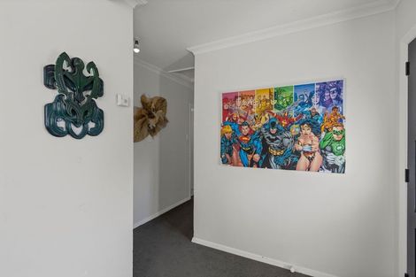 Photo of property in 16 Bledisloe Street, Levin, 5510