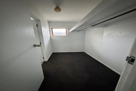 Photo of property in 71 Sandspit Road, Shelly Park, Auckland, 2014