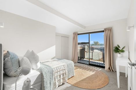 Photo of property in 4 Kingham Place, Avonhead, Christchurch, 8042