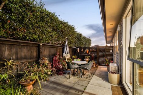 Photo of property in 17 Floyd Road, Riverhead, 0820