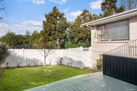 Photo of property in 2/56 Glenvar Road, Torbay, Auckland, 0630