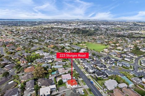 Photo of property in 223 Sturges Road, Henderson, Auckland, 0612