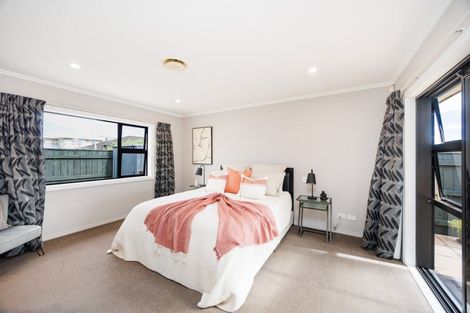 Photo of property in 49 Balrickard Way, Milson, Palmerston North, 4414