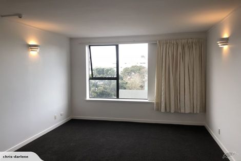 Photo of property in Hobson Court Flats, 36/70u Hobson Street, Thorndon, Wellington, 6011