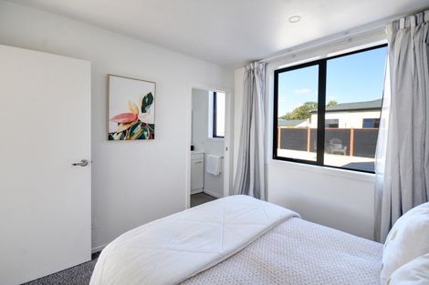 Photo of property in 1b Dey Street, Mosgiel, 9024