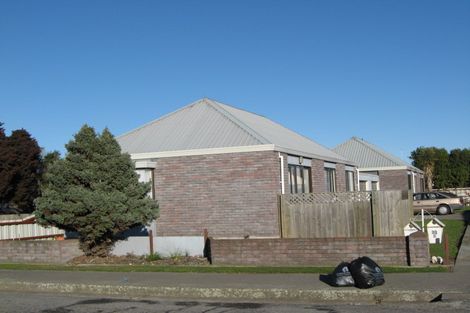Photo of property in 33 Mortlake Street, Islington, Christchurch, 8042