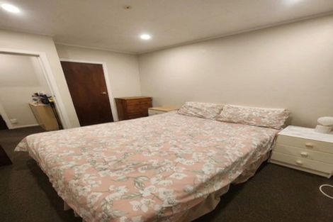 Photo of property in 4/10 Petherick Crescent, Johnsonville, Wellington, 6037